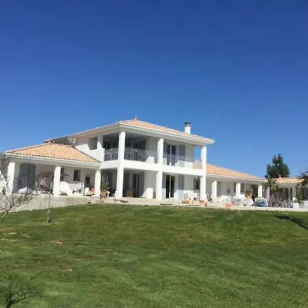 Villa Les Fontenelliers Luxury 5 Star Le Pizou