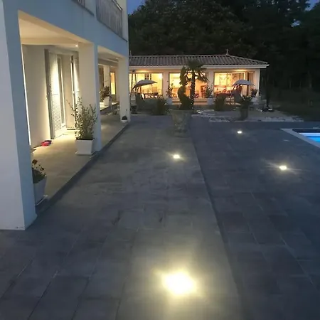 Les Fontenelliers Luxury 5 Star