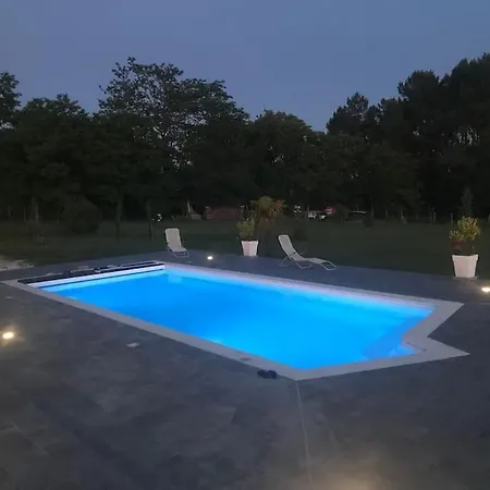 Villa Les Fontenelliers Luxury 5 Star Le Pizou