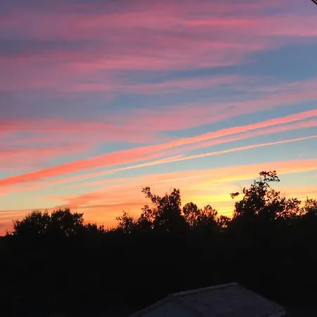 Les Fontenelliers Luxury 5 Star *