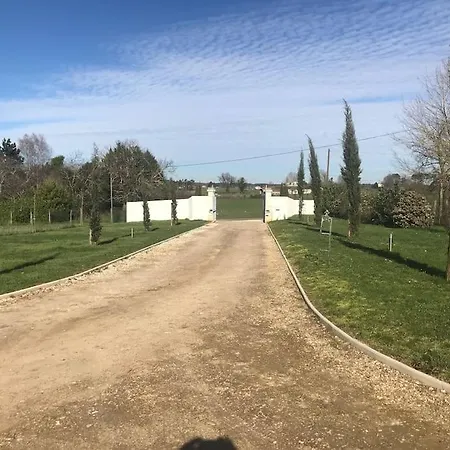Les Fontenelliers Luxury 5 Star *