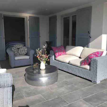 Les Fontenelliers Luxury 5 Star *