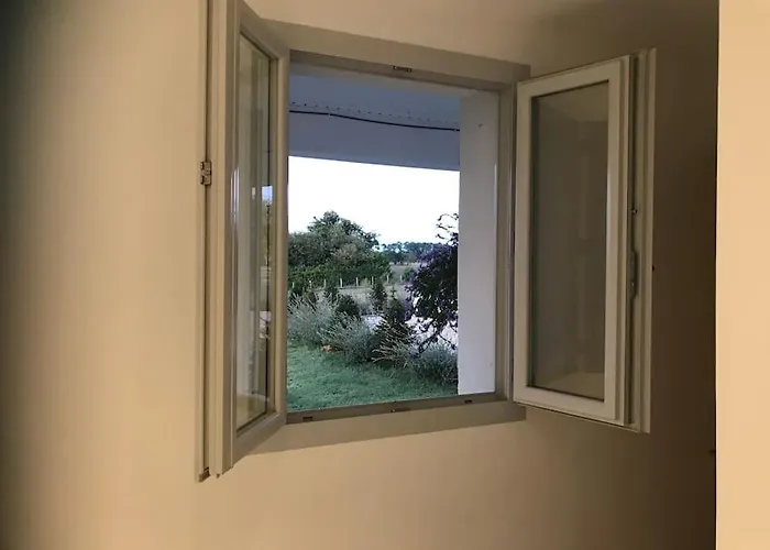 Les Fontenelliers Luxury 5 Star Villa Le Pizou