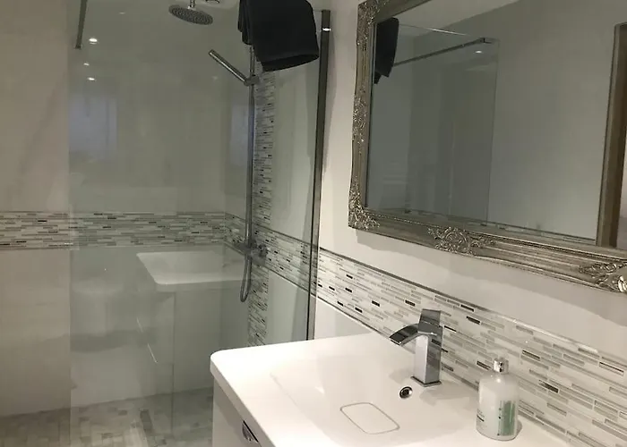 Les Fontenelliers Luxury 5 Star