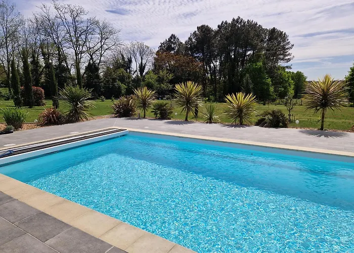 Villa Les Fontenelliers Luxury 5 Star Le Pizou